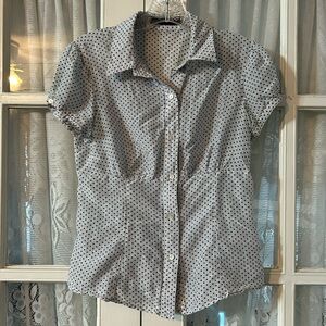😉Bundle Days😉 The Limited Polka Dot Collared Button Down Blouse Size Small